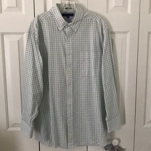 Tommy Hilfiger button down dress shirt